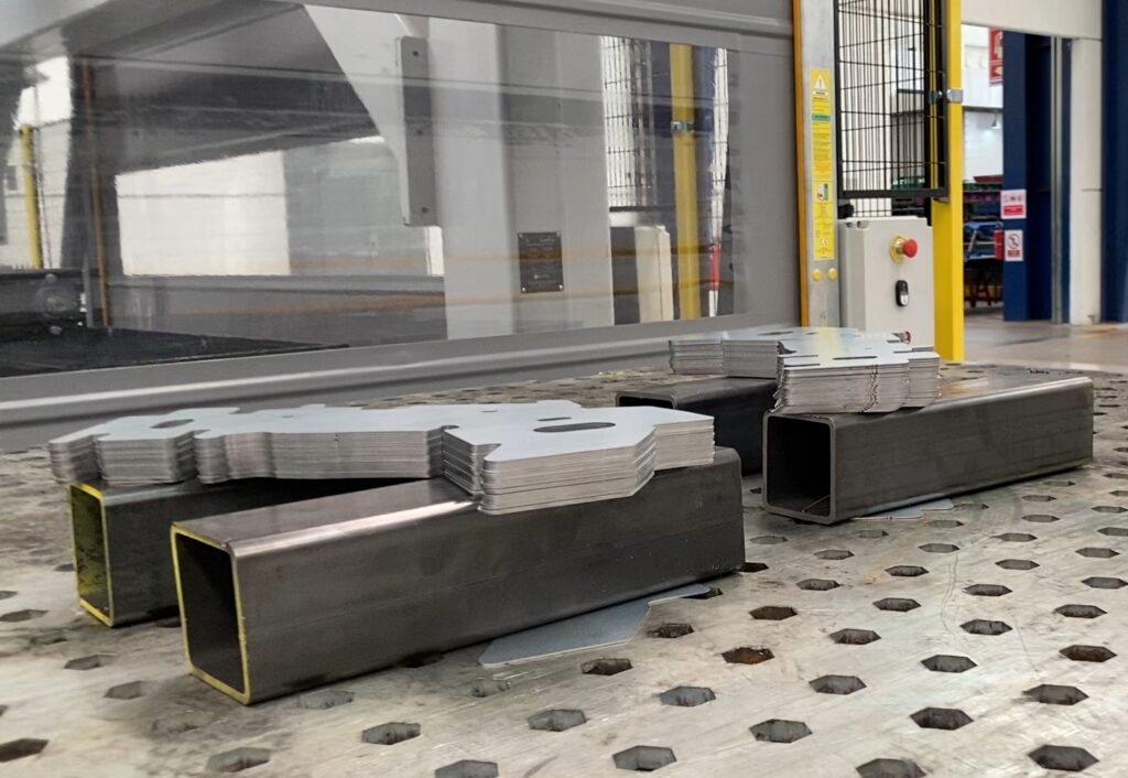 Laser Isse TAILORED BLANK WELDING SOLUTIONS 1 tailored blank welding material efficiency